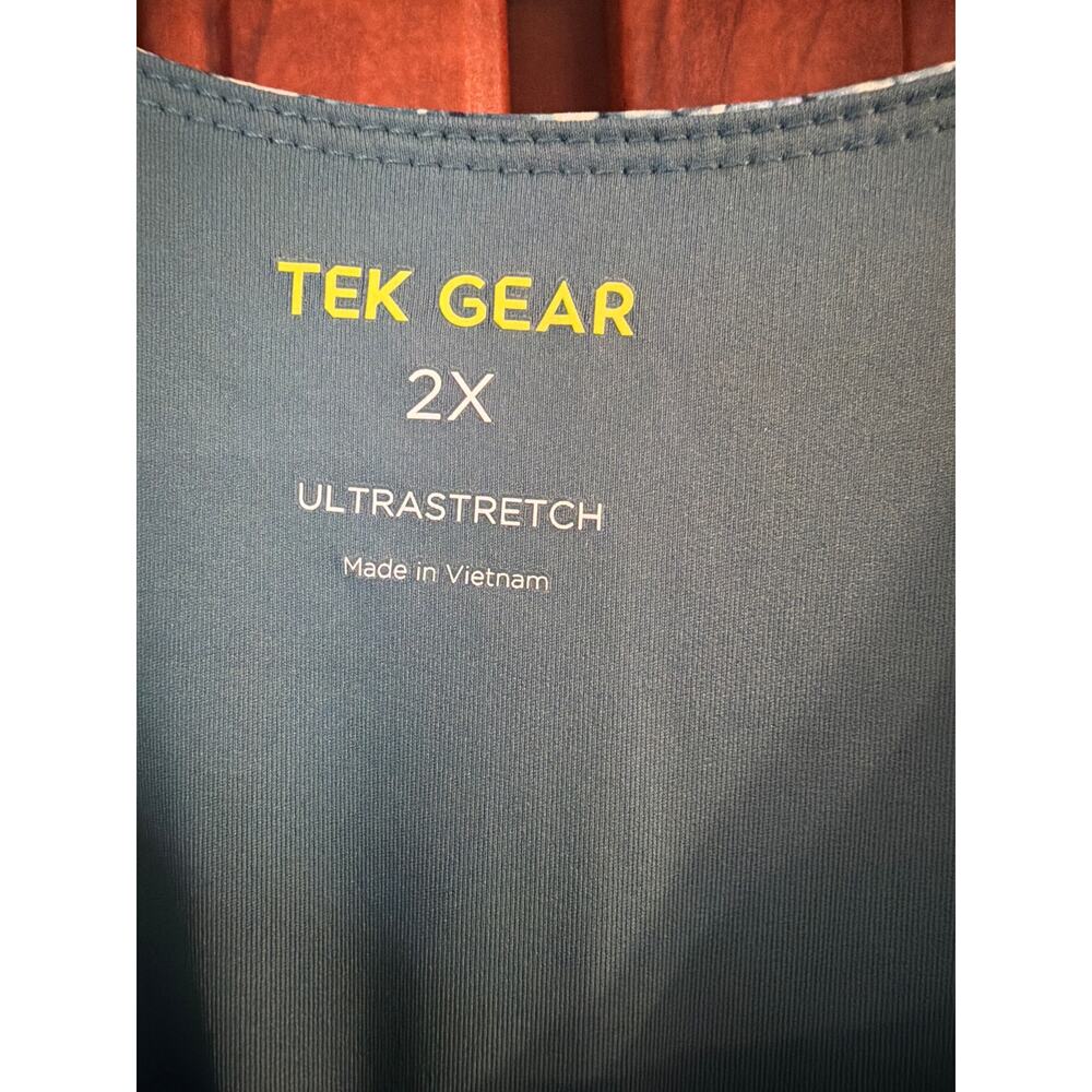 Tek Gear Women's Plus Blue & White Floral Active Tank Dress Bike Shorts Size 2X - Picture 5 of 6